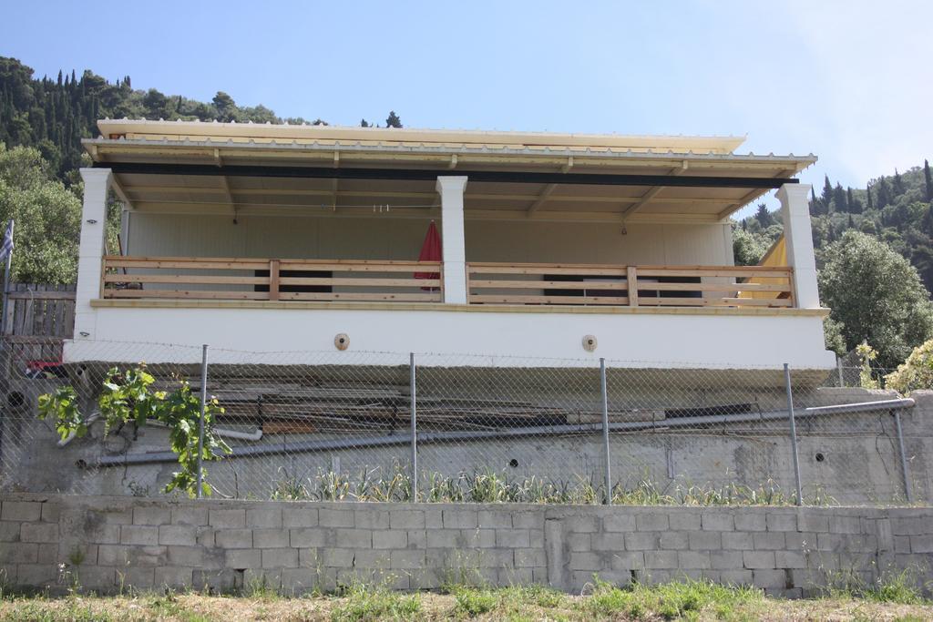 Villa Gianitsi Agios Gordios  Exterior photo